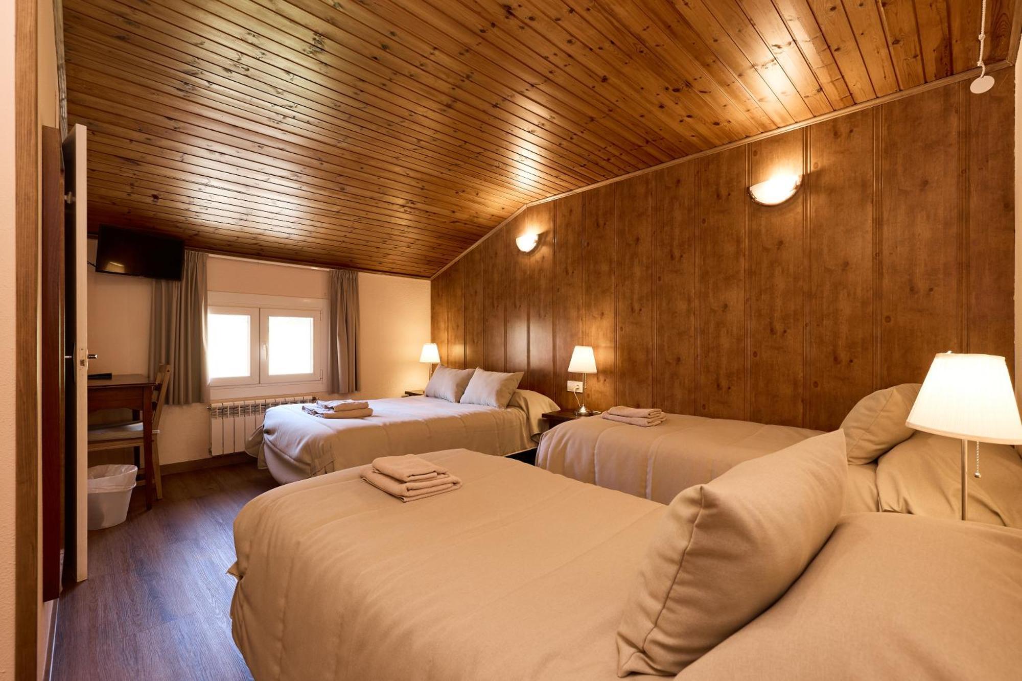 Hotel Peretol Soldeu Bagian luar foto