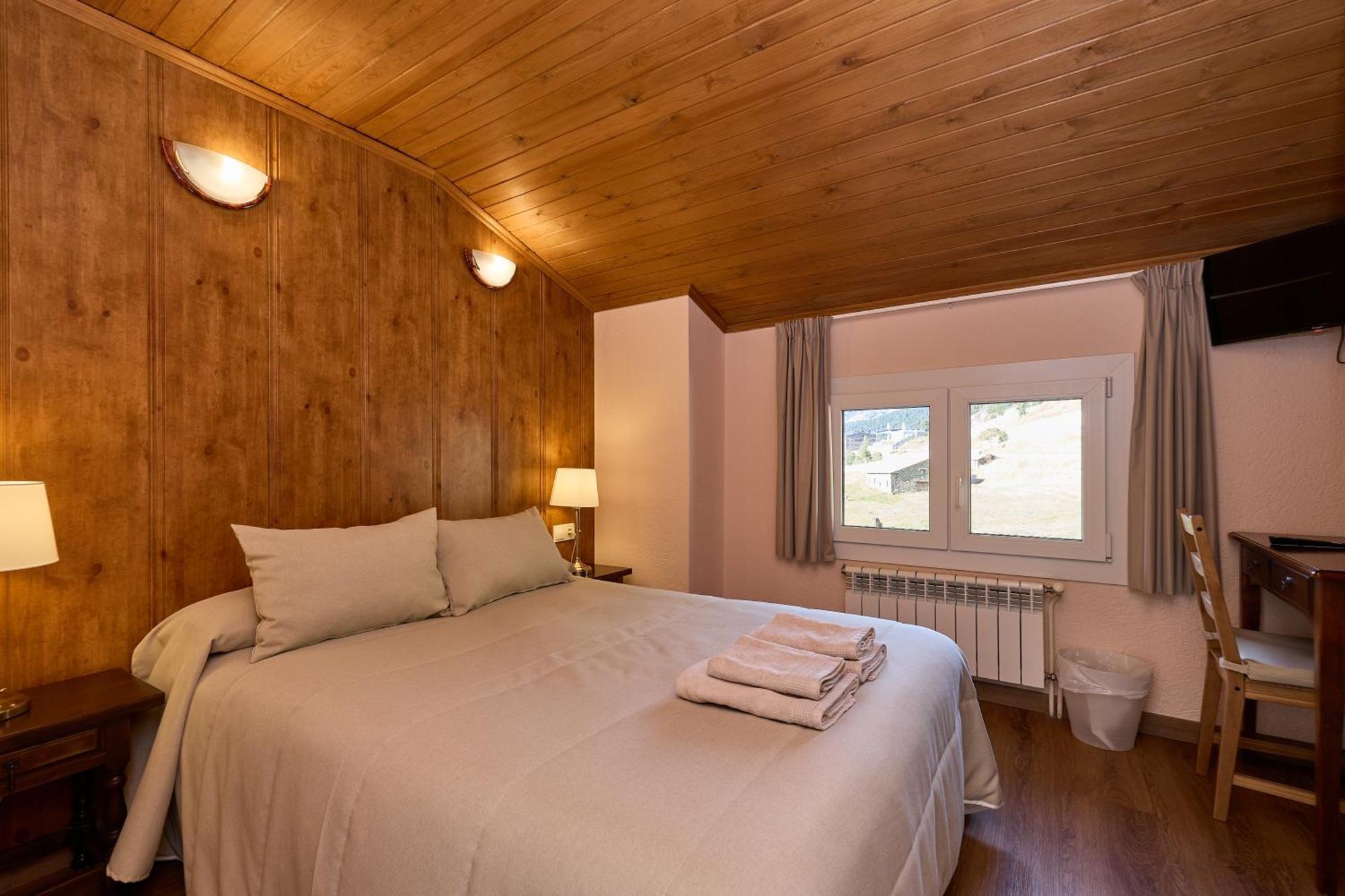 Hotel Peretol Soldeu Ruang foto